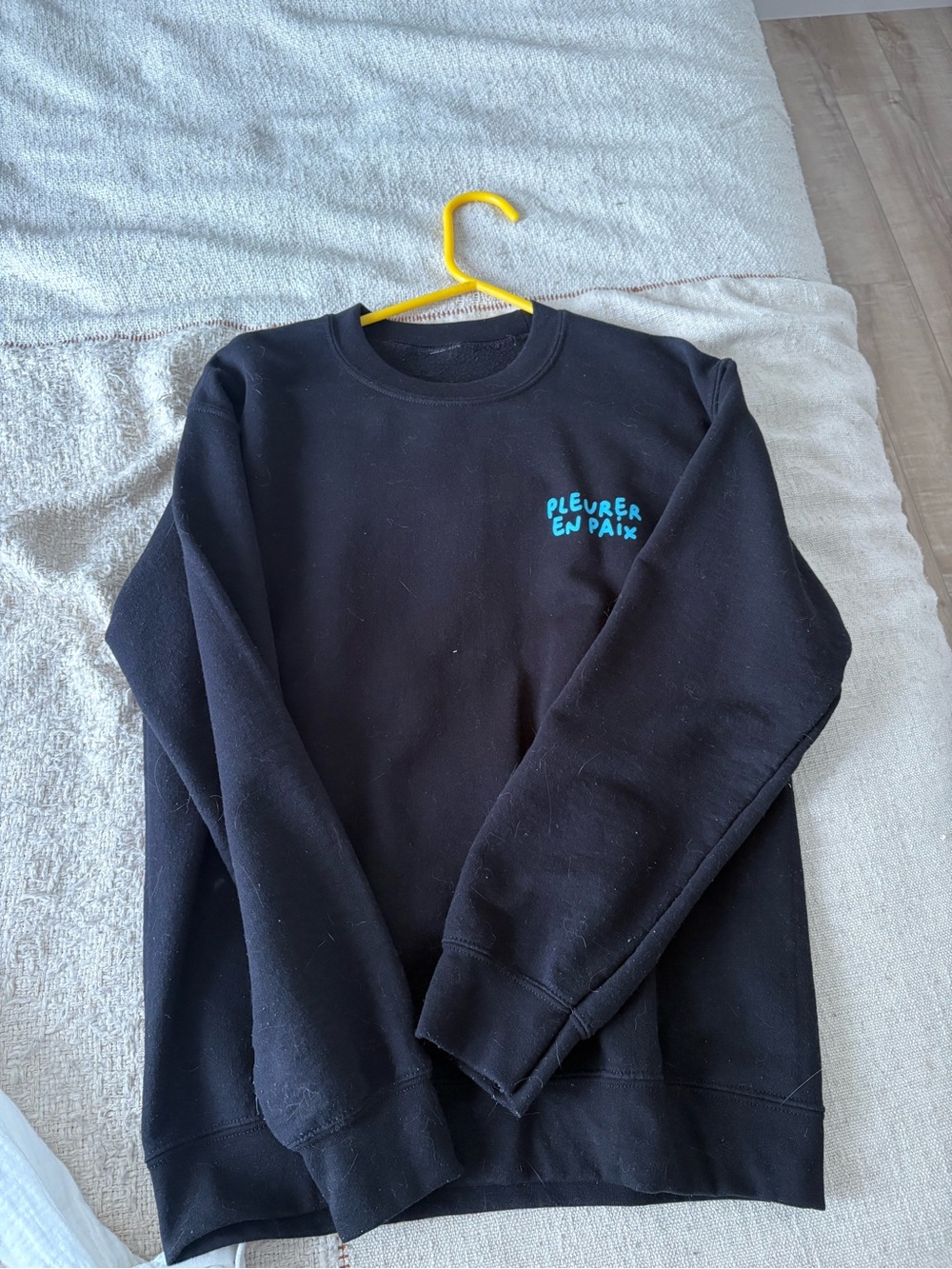 Black Crewneck Sweatshirt